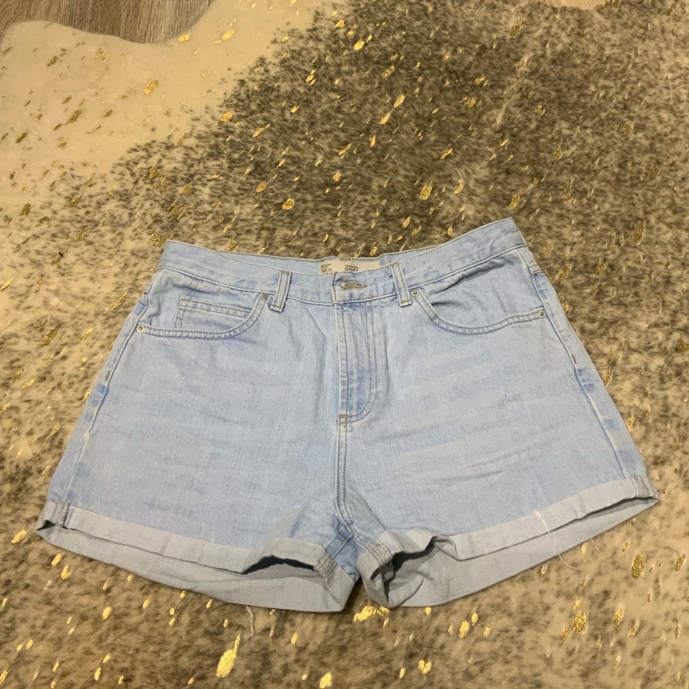 Topshop High Waisted Light Wash Denim Jean Shorts Blue Size UK 12 US 8